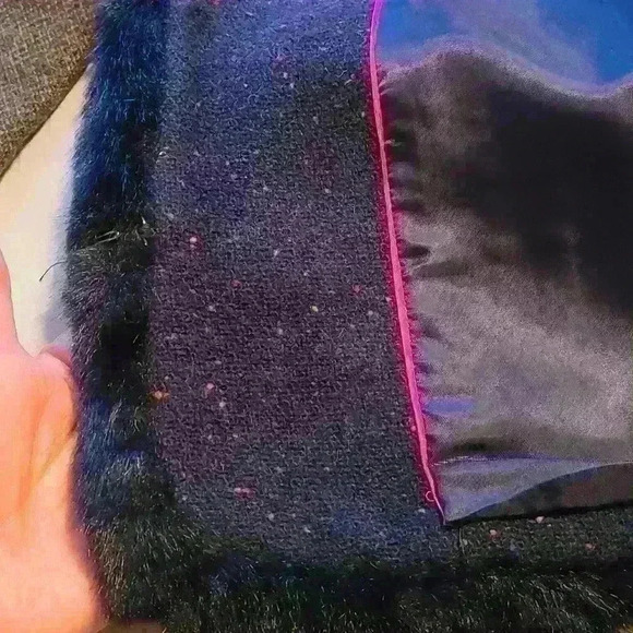 Talbots Navy Blue Wool Knit Blend Black Faux-Fur Trim Shetland Jacket Si… - Picture 15 of 16